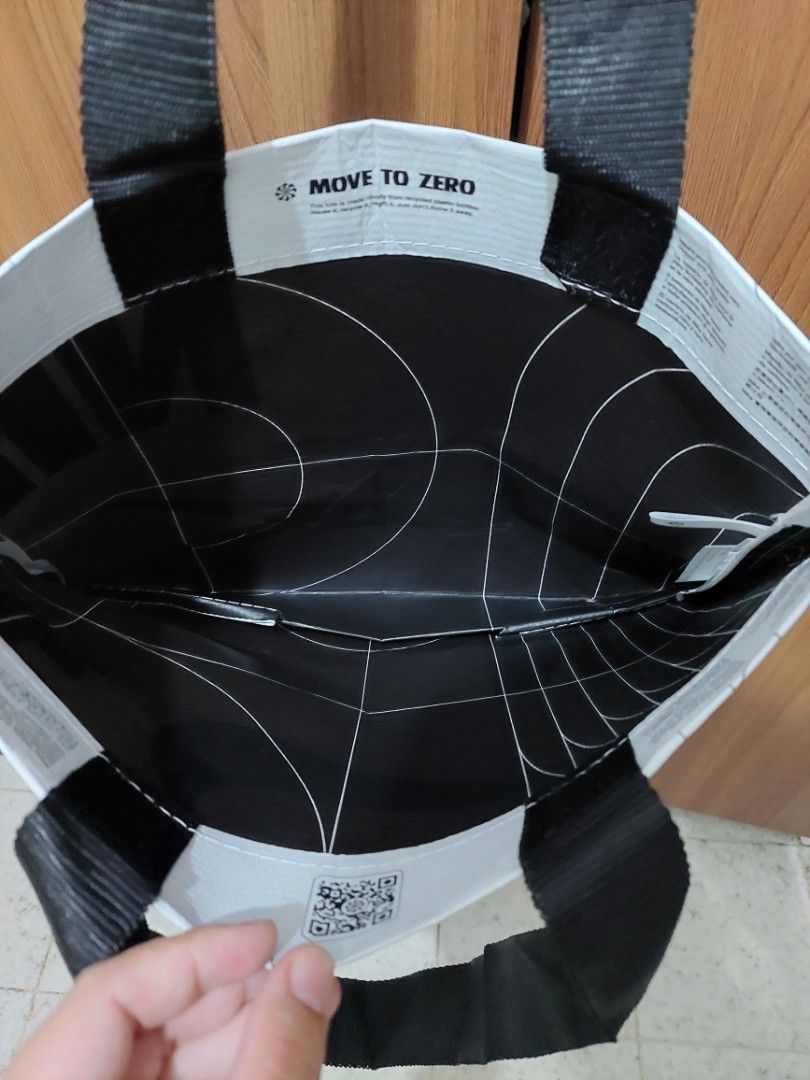 Nike Reusable Shopping Bag Korea (Small) on Carousell
