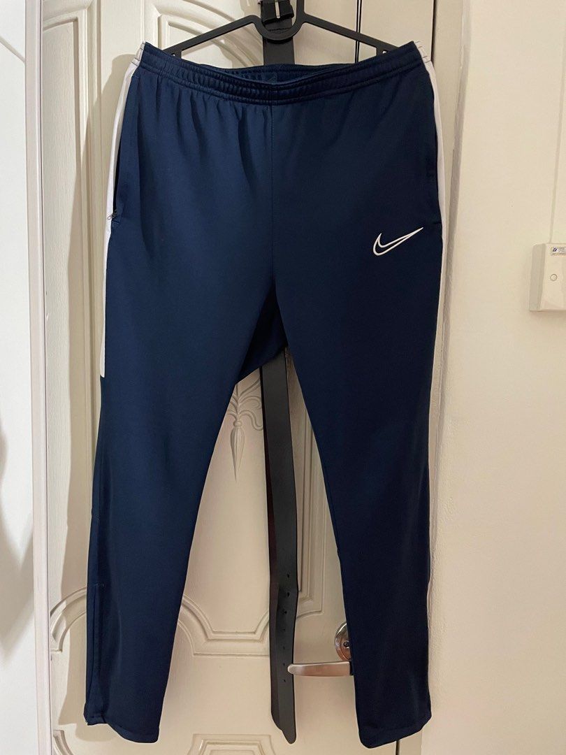 sportchek nike pants