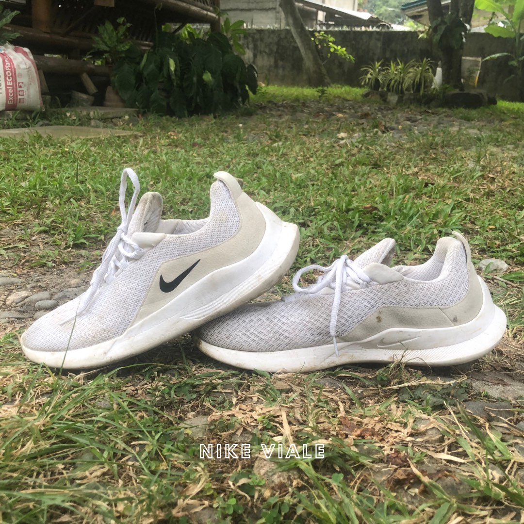 mens nike viale
