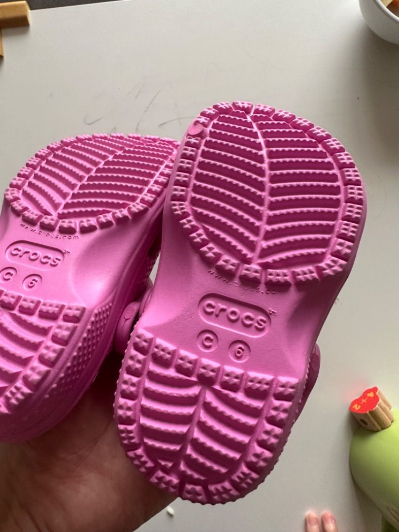 infant baby girl crocs