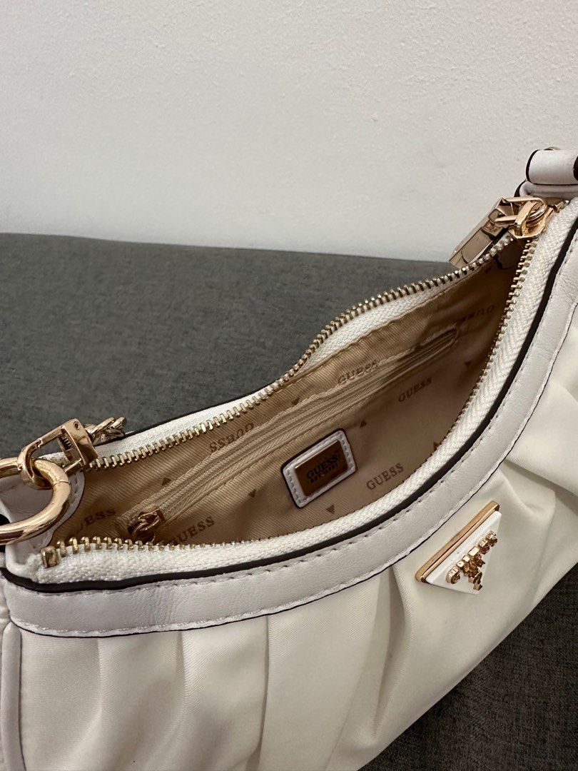 ORIGINAL GUESS Mariana Top Zip White Shoulder Bag on Carousell