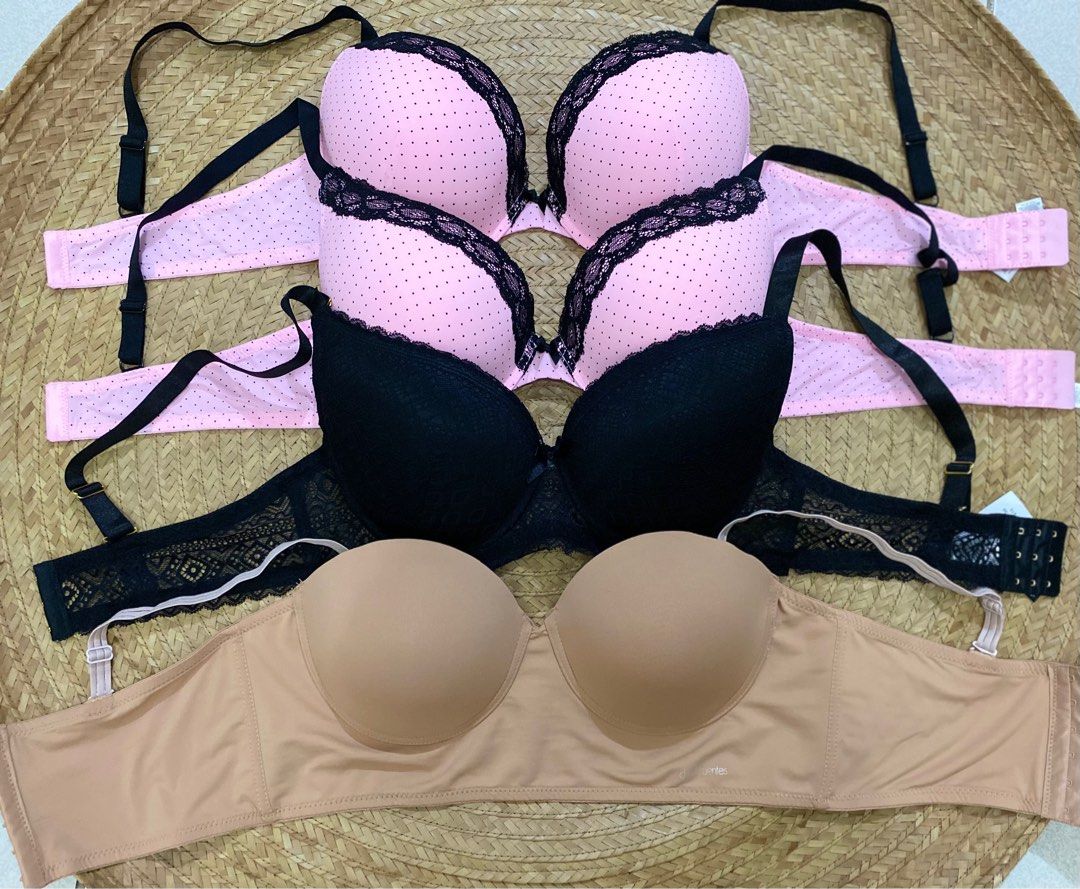 Bra bundle size 40C, Women's Fashion, New Undergarments & Loungewear on  Carousell