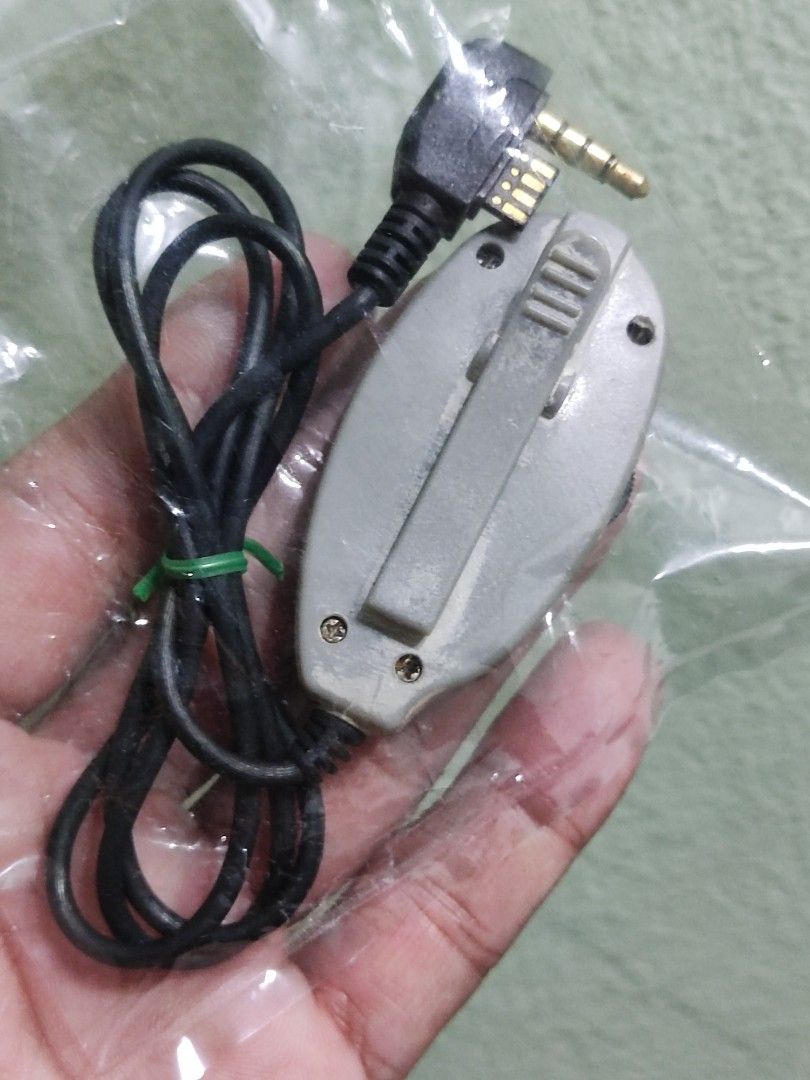 remote control (Category: Other Audio Equipment) located in Ipoh. Submitted by shahayat2 (Listing ID 1246391565, Image 2). Description: remote control test masih berfungsi.