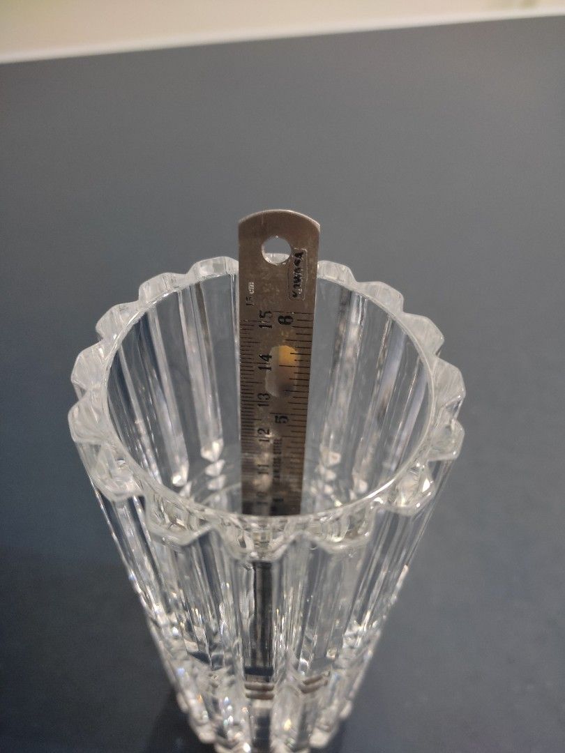 Round Crystal Vase, Furniture & Home Living, Home Decor, Vases