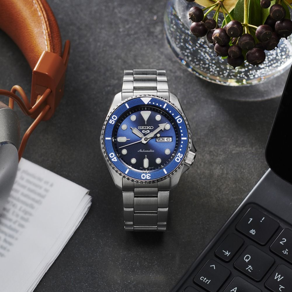 Seiko 5 Sports SRPD51K1 Blue Automatic Stainless Steel Bracelet