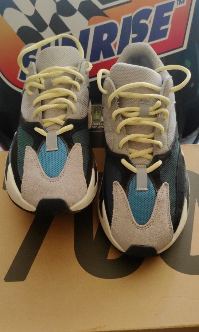 Adidas yeezy 700 original online