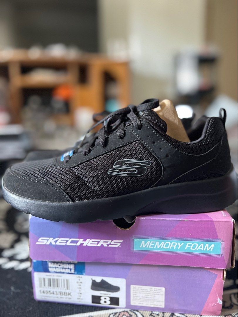 Skechers memory discount foam womens sneakers