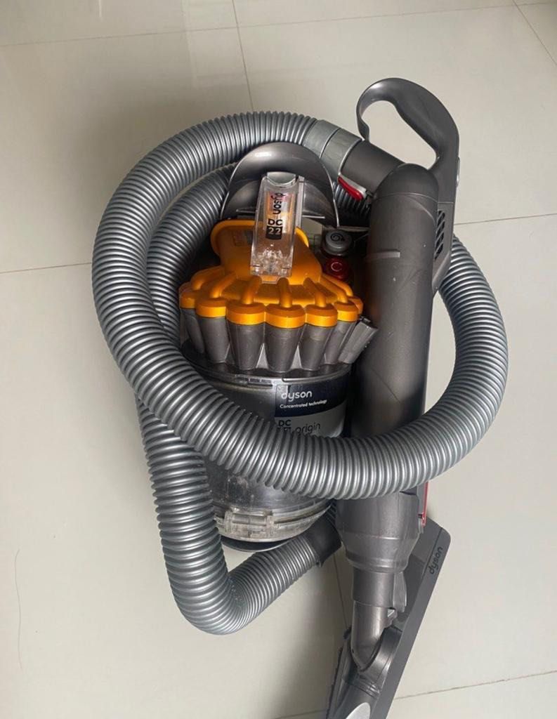 Dyson Super powerful vacuum cleaner, TV & Home Appliances, Vacuum