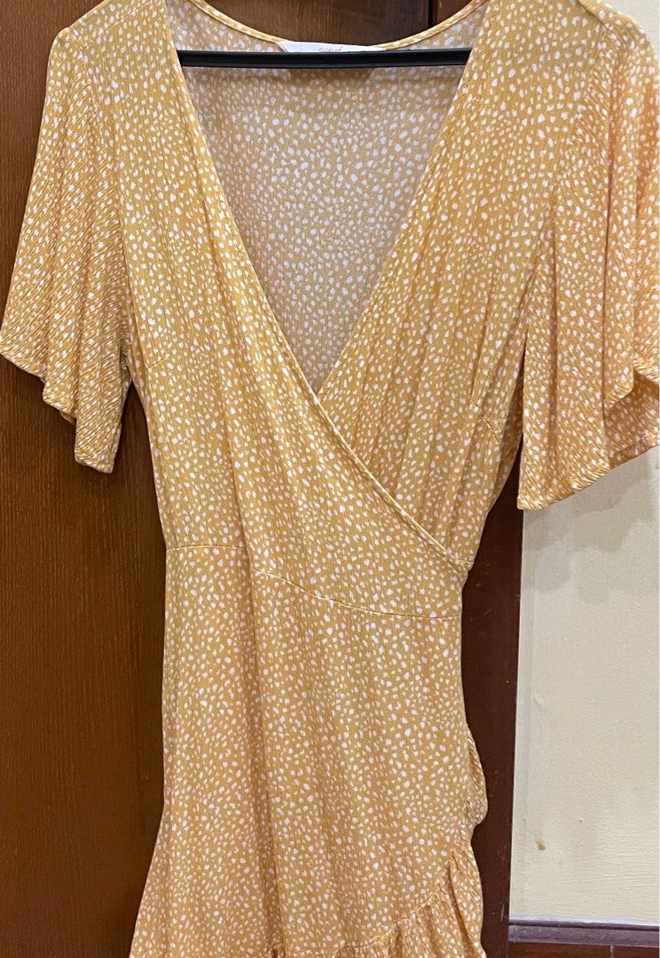 Supre sales wrap dress
