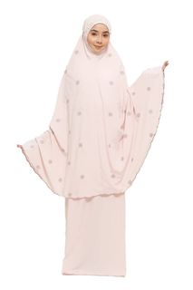 (Category: ) located in . Submitted by shopwithnuna (Listing ID 1246532762, Image 1). Description: .