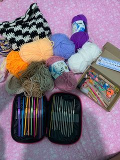 Crochet materials Unused and used milk yarn and hooks and other crochet tools goods pa sya