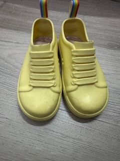 US9 Mini melissa