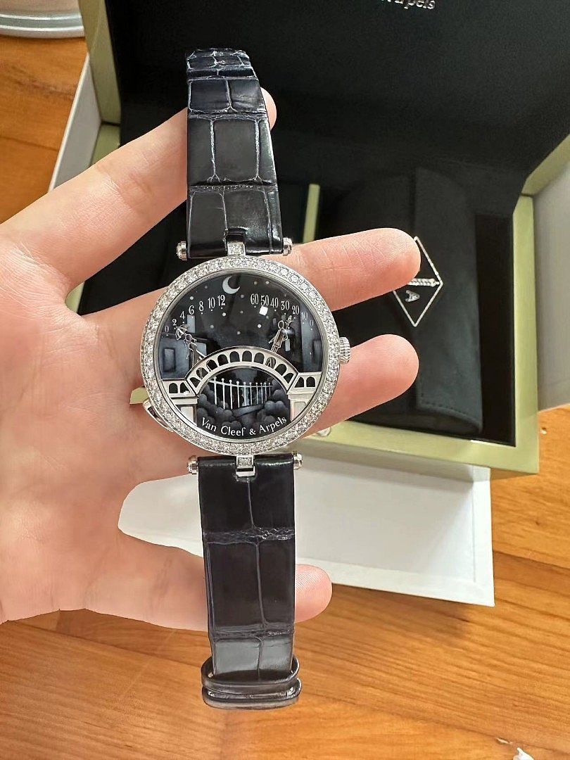 Van Cleef ArpelsLady Arpels Pont des Amoureux Watch Luxury