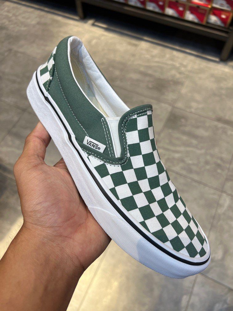 Vans store checkerboard green