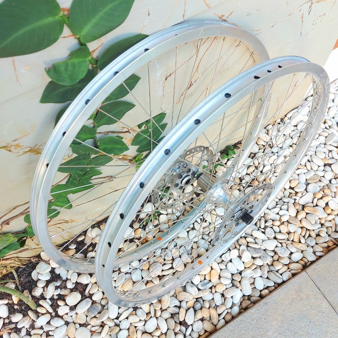 VELO ORANGE Voyager Rims 26 inch Silver + Hub 32h + Rotor 6 bolt 160mm