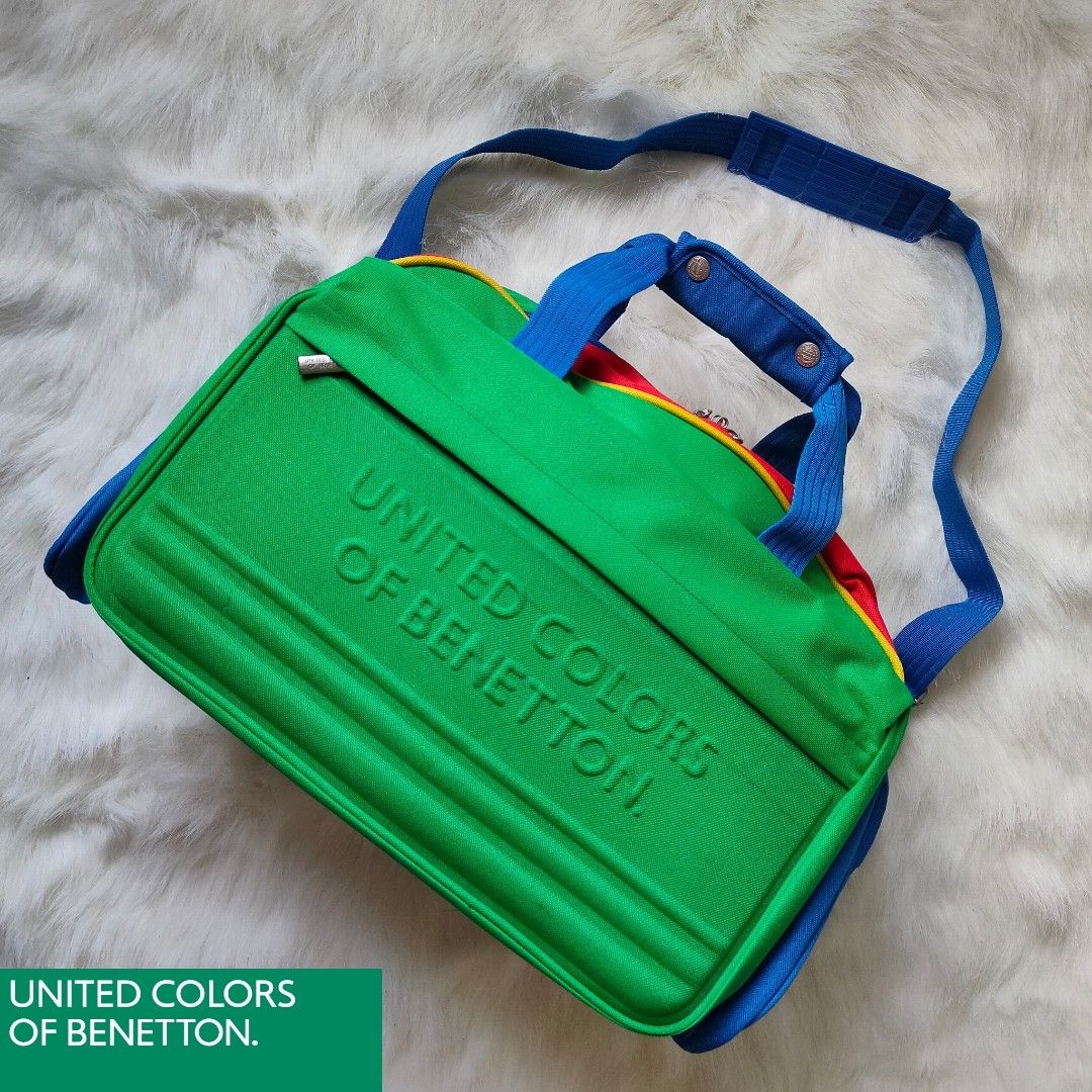 VINTAGE CLASSIC UNITED COLORS OF BENETTON Duffle Travel Bag Men s Fashion Bags Sling Bags on Carousell