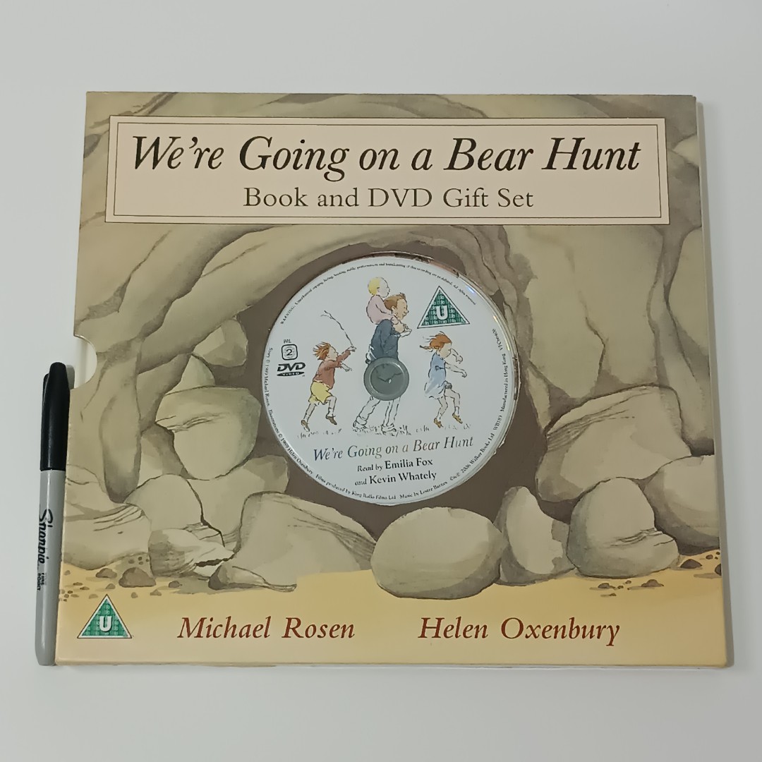 We're Going on a Bear Hunt CD ＆ ハードカバー