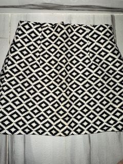 Zara Textured Skirt