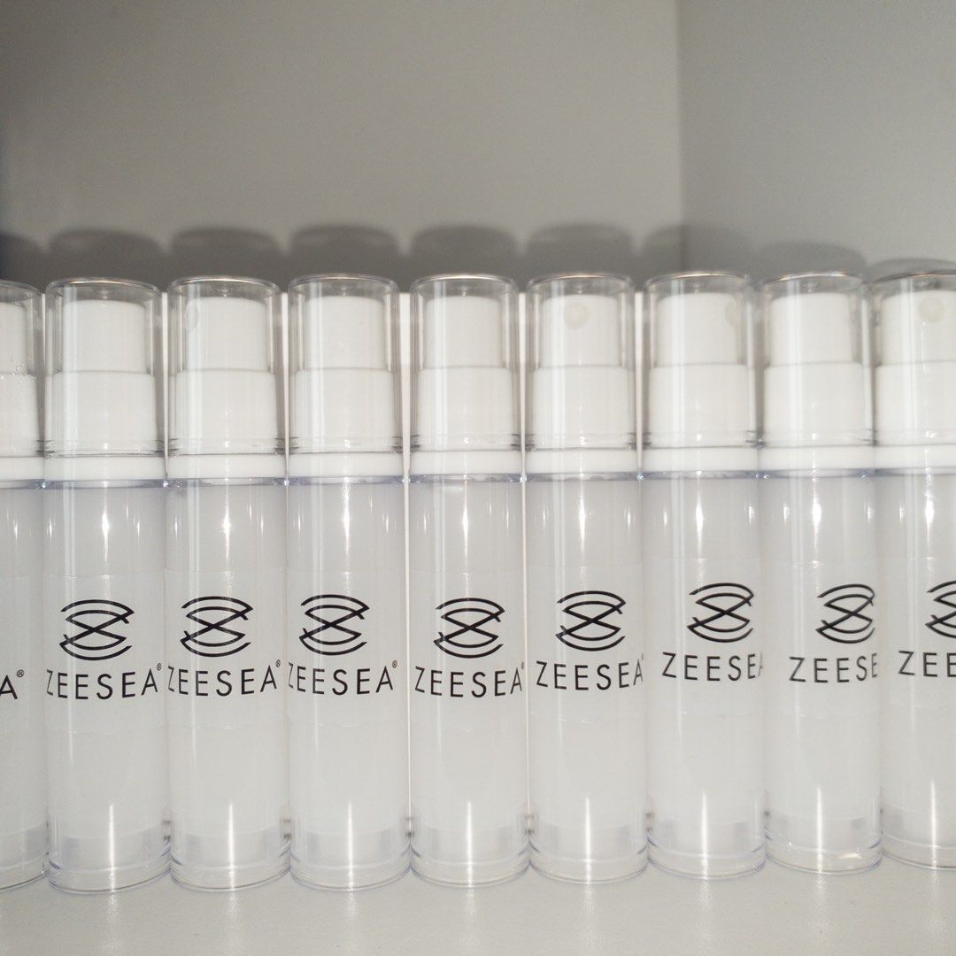 Zeesea Pink Cap Setting Spray Decant 10ML (Category: Makeup) located in Cavite. Submitted by shopthenrock (Listing ID 1246525748, Image 1). Description: .