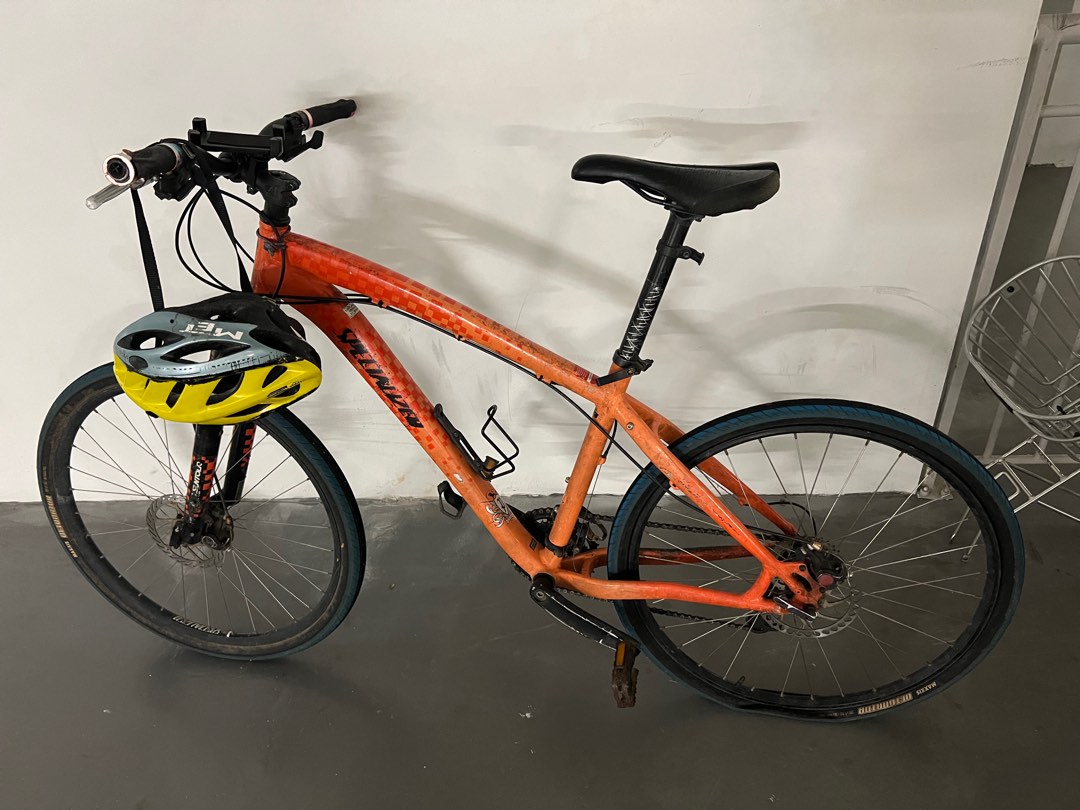 2010 Specialized Hardrock EN14766 Sports Equipment Bicycles