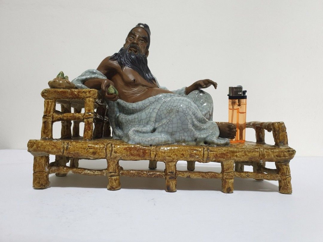 28x23x26cm 石湾诗人苏东坡Vintage Shiwan crackle glazed porcelain statue sculpture  display China poet, Hobbies & Toys, Memorabilia & Collectibles, Vintage  Collectibles on Carousell
