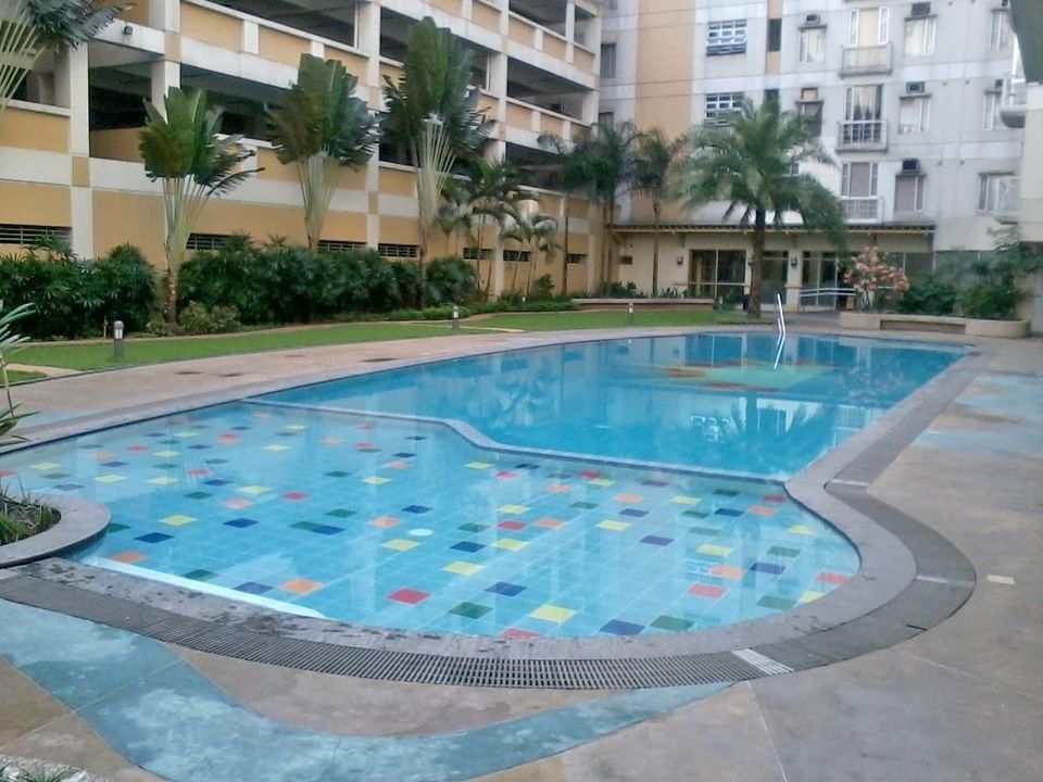 2 Bedroom Unit Marquinton Marikina Alicante Tower on Carousell