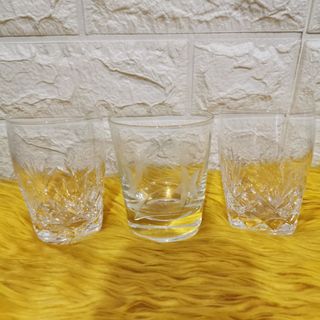 (Category: ) located in . Submitted by thrift_nook (Listing ID 1248160153, Image 1). Description: .