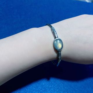 （分類：）位於 。 由 gemperial 提交（商品編號 1248279895，圖片 1）。簡介： 。