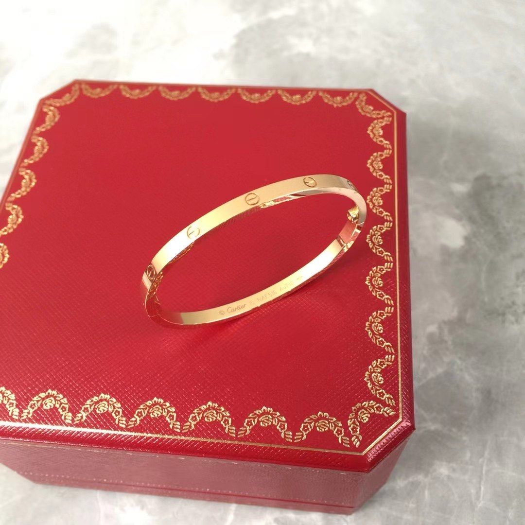 Thin cartier outlet bracelet