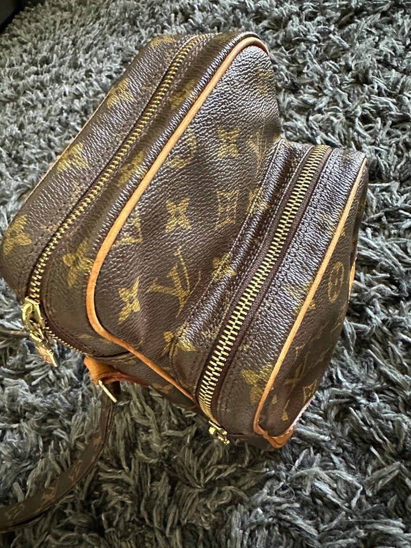 💯 Authentic LV Amazone (Category: Luxury Bags & Wallets) located in Taytay. Submitted by now_selling (Listing ID 1248182162, Image 3). Description: Guaranteed authentic Money-back if proven fake Bag Only.