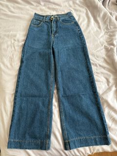 (Category: ) located in . Submitted by cj_qualitypreloved (Listing ID 1248201979, Image 1). Description: .