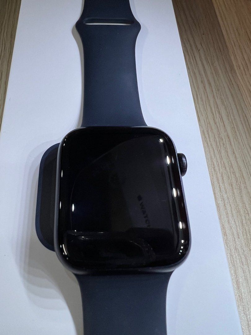 Apple Watch SE 2nd Gen 44mm GPS Cellular Mobile Phones