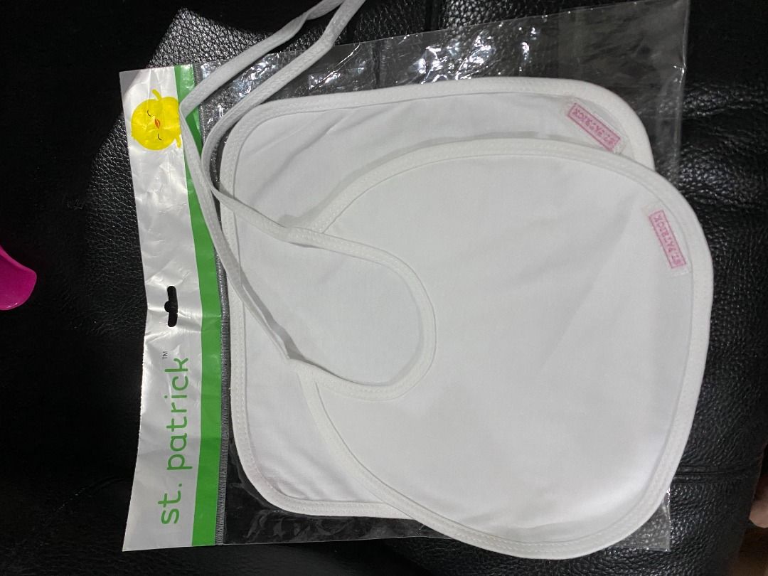 baby newborn bib burp pad (Category: Breastfeeding & Bottle Feeding) located in Makati City. Submitted by mighty.simpletrading (Listing ID 1248099685, Image 1). Description: location: makati city brand: st. patrick baby bib with square burp pad color: white price: 240php with free enfant baby soap size: baby bib 21cm , square burp pad 23x23cm .