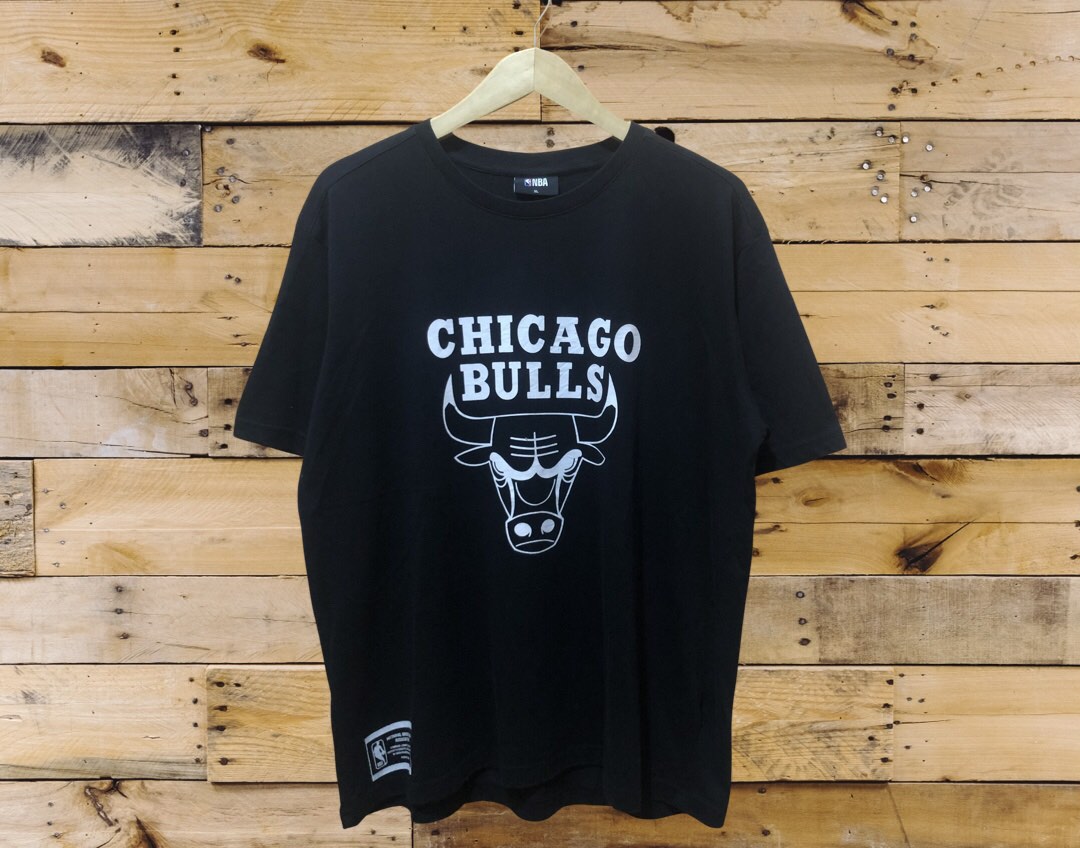Baju kaos NBA Chicago Bulls back print bekas original second seken like ...