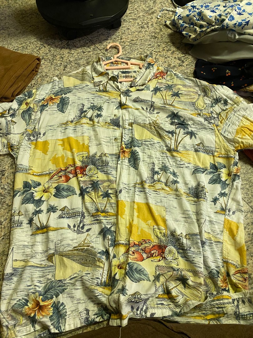 beach button up, Men's Fashion, Coats, Jackets and Outerwear on Carousell
