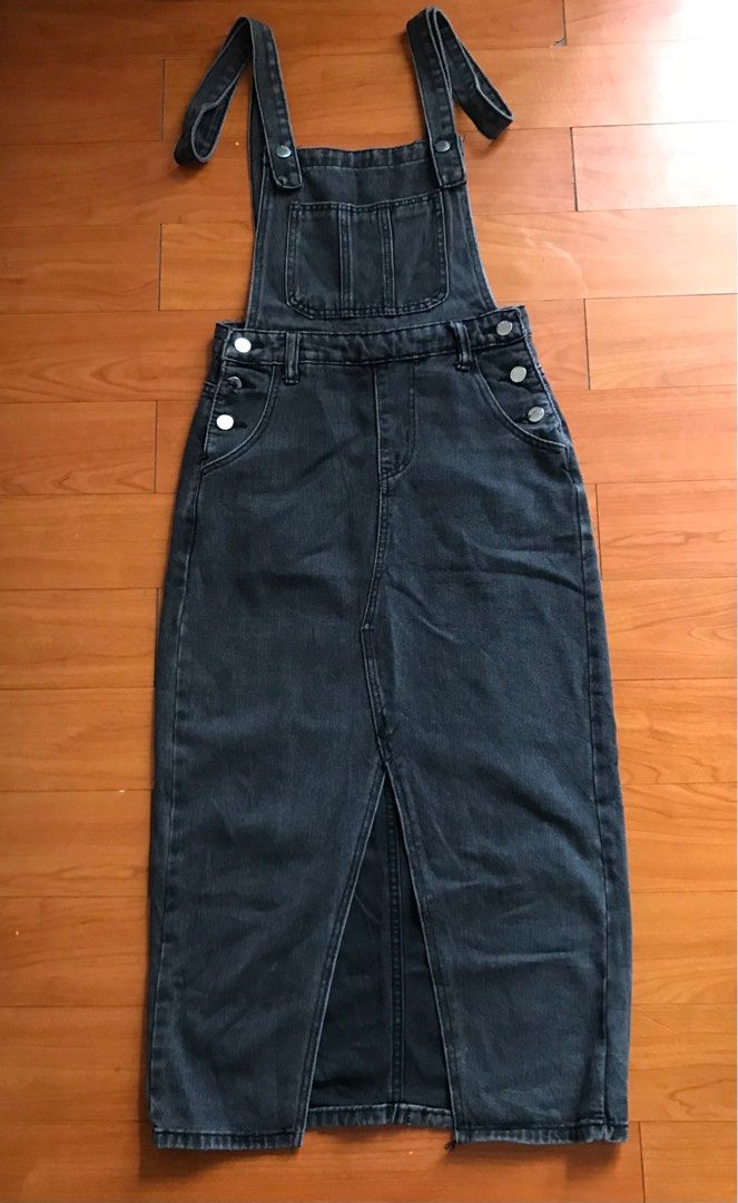 Black jean jumper hotsell dress