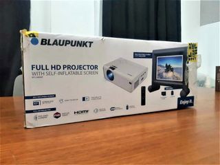 Blaupunkt Full HD Projector with Self Inflatable Screen