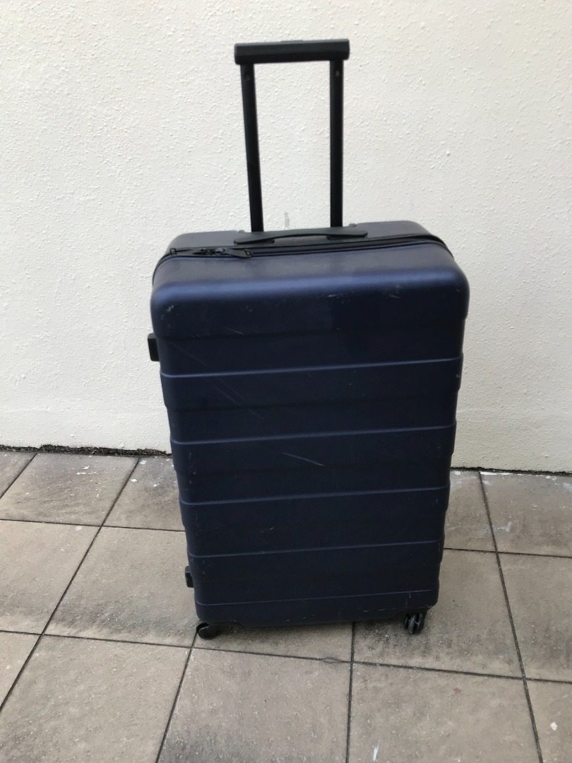 Blue 29 inches luggage with TSA lock and key. All zippers and wheels ...