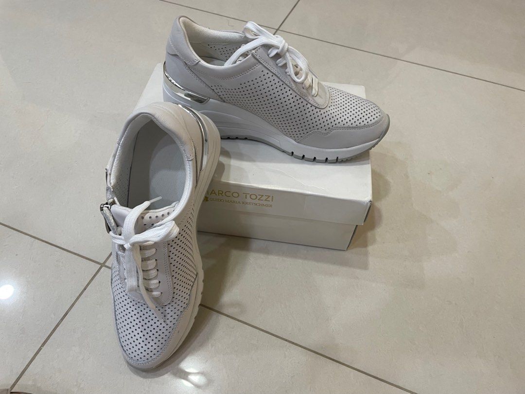 Marco tozzi on sale silver shoes