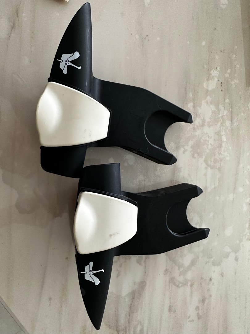 Bugaboo Bee Adapter for Turtle Maxi Cosi Car Seats Babies Kids Going Out Car Seats on Carousell