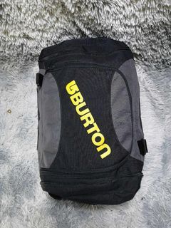 Burton Black Zipper Closure With Strap Duffel Bag
