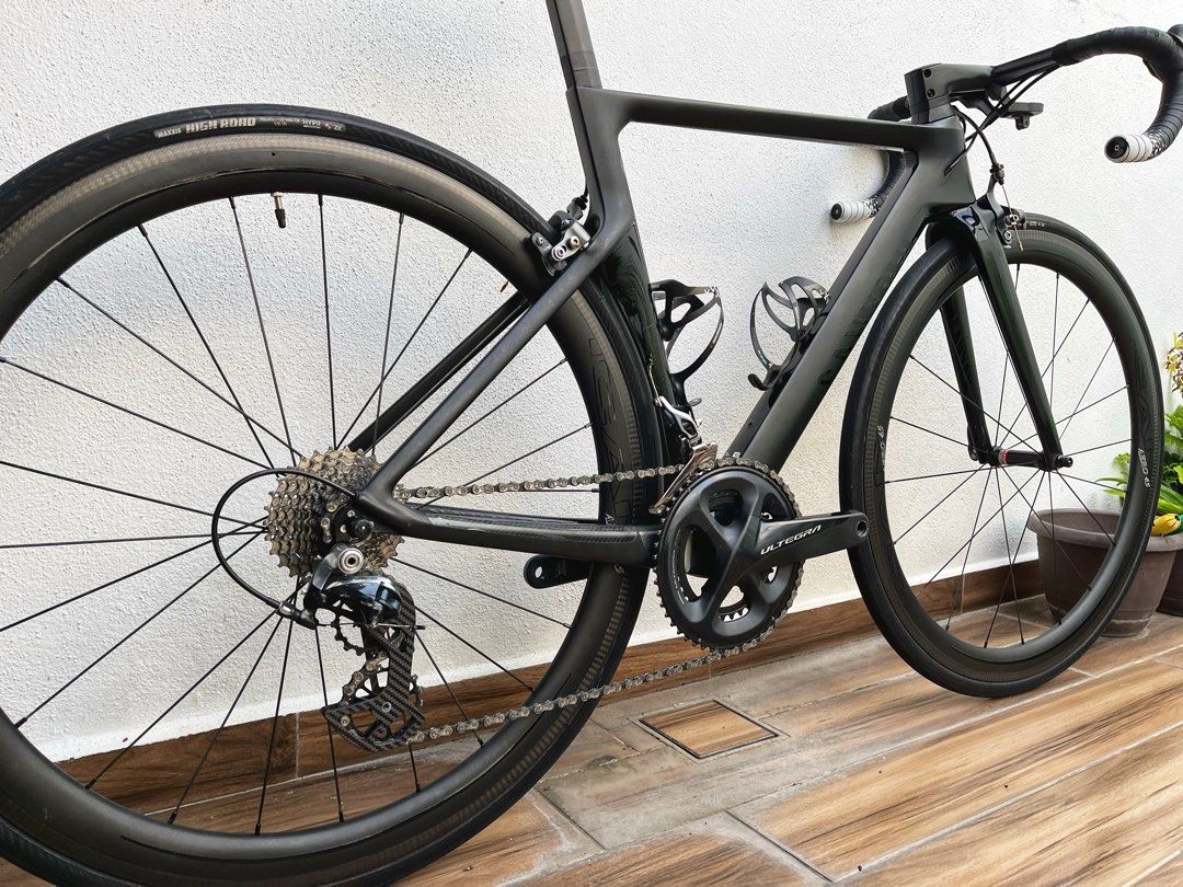 Canyon aeroad hot sale cf slx 2018
