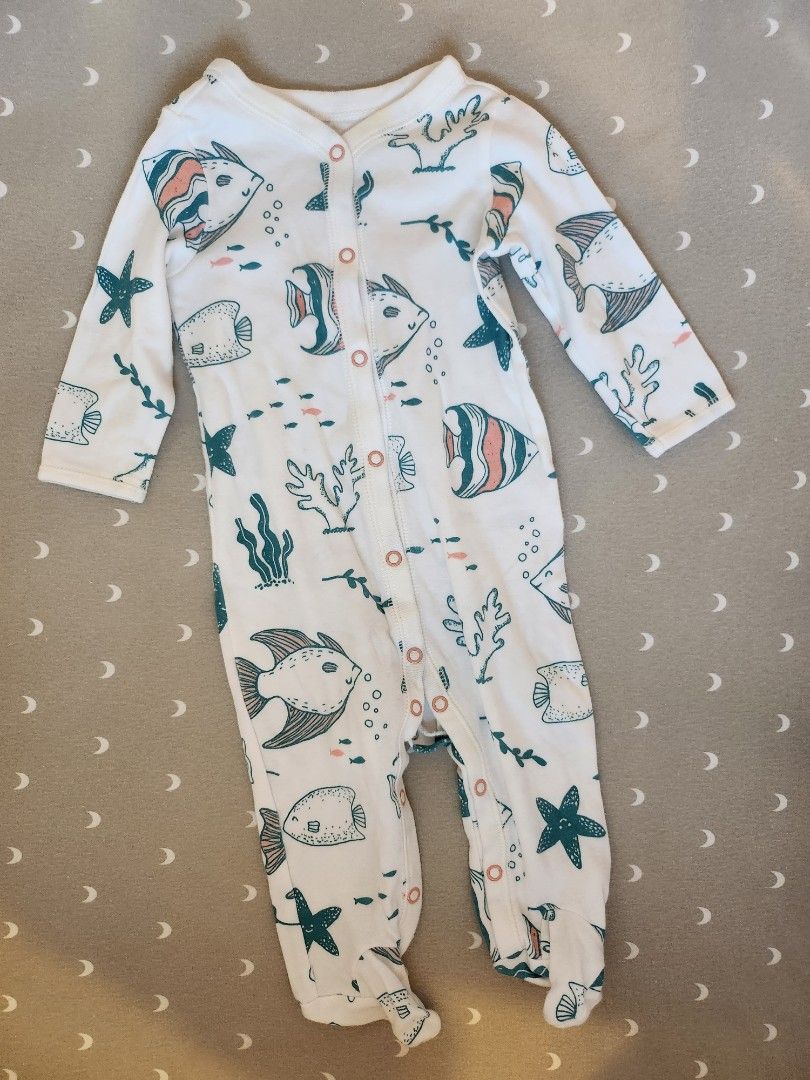 Carters 6 deals month pajamas