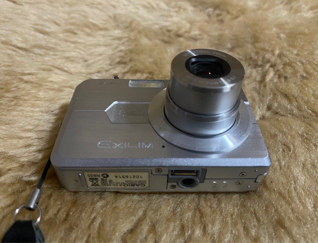 Casio Exilim EXZ850 Digital Camera, Photography, Cameras on Carousell