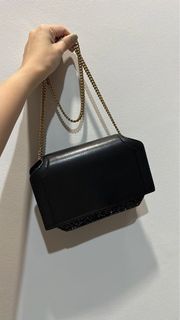 SALE❣️ Authentic YSL Wallet On Chain (Small), Luxury, Bags & Wallets on  Carousell