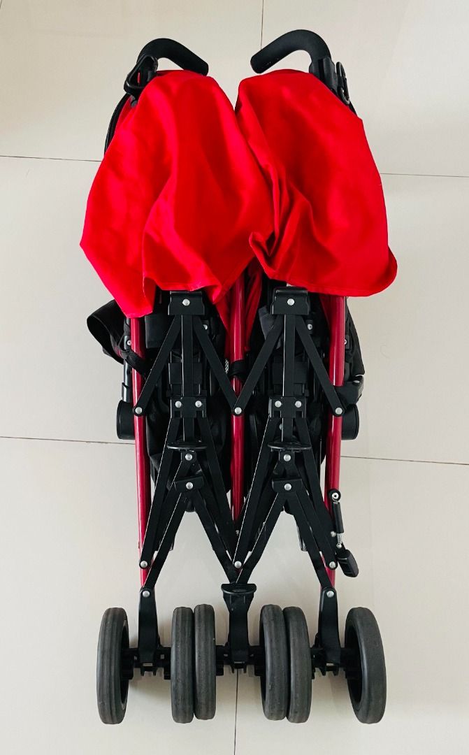 Chicco Echo Twin Garnet Stroller