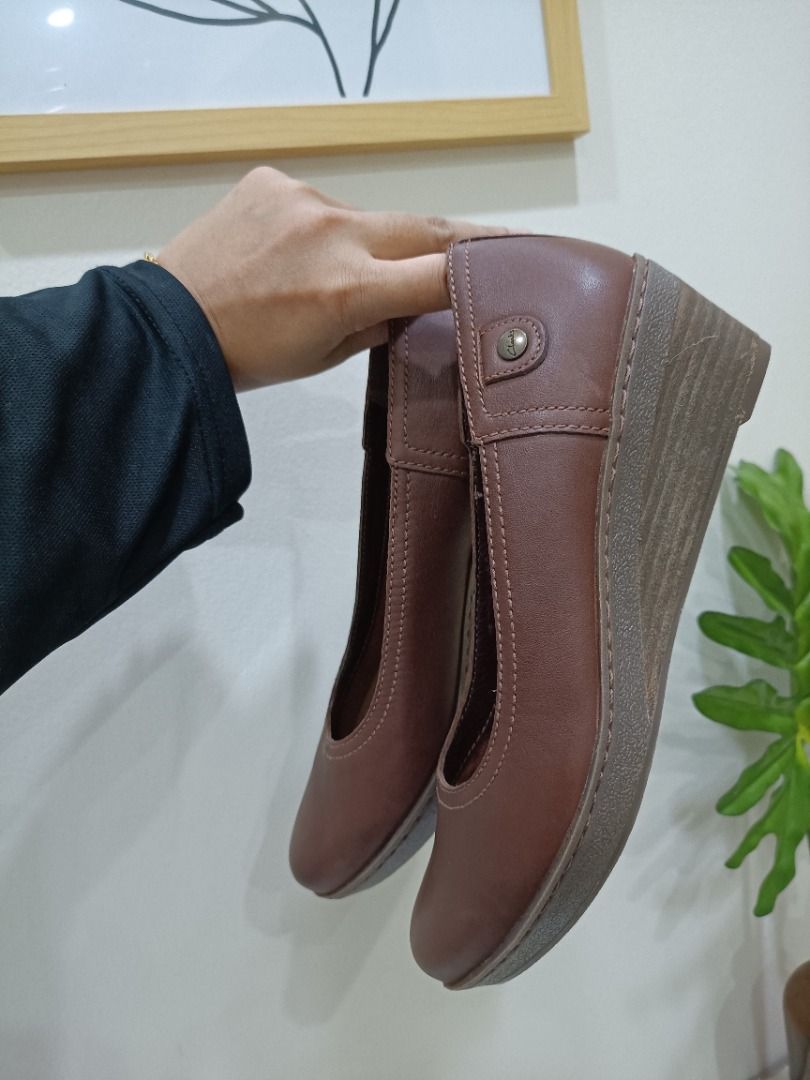 Clarks Gharper Wish Brown Wedges UK6