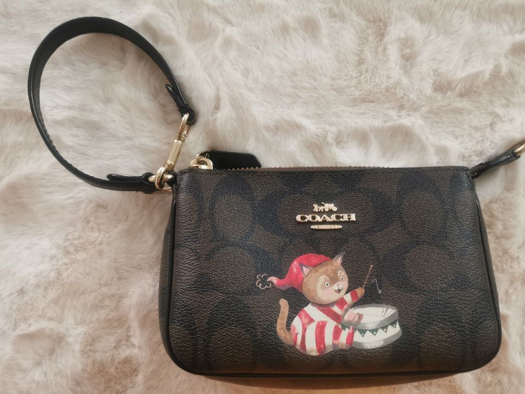 Nolita 15 in signature canvas with cat best sale