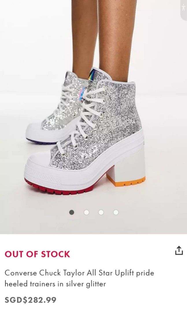 Chuck taylor hotsell silver glitter