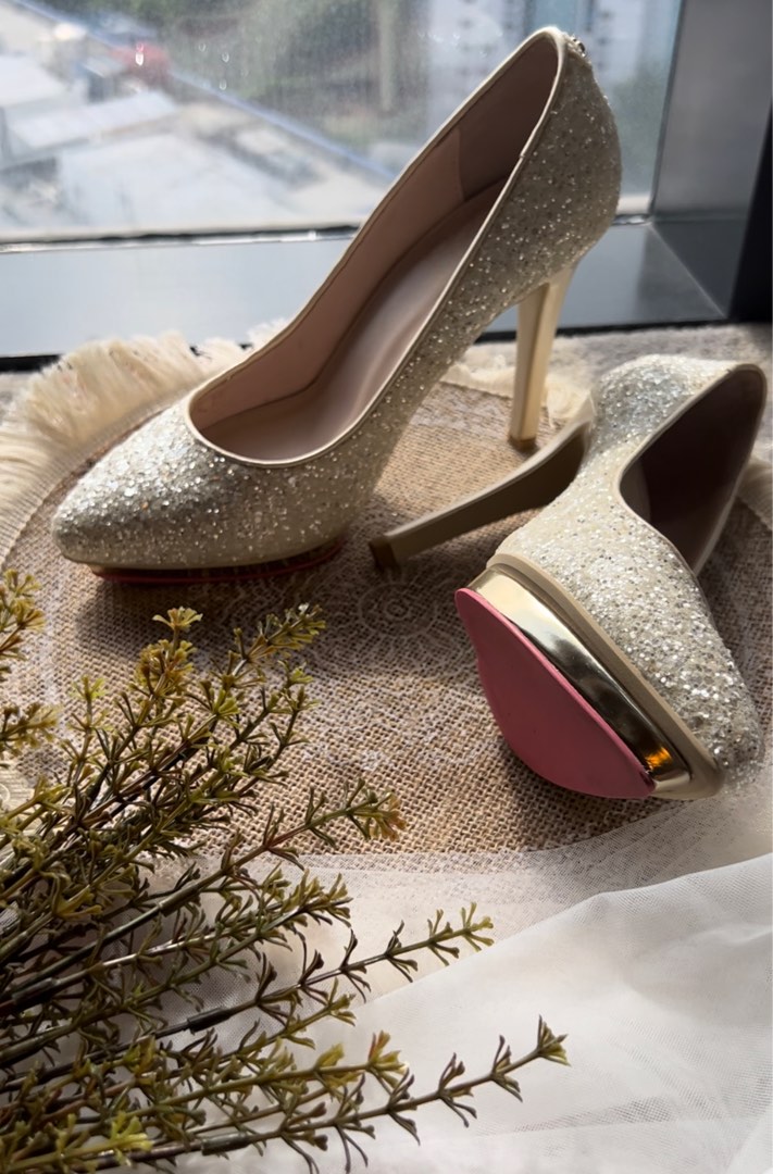 High discount heels disney